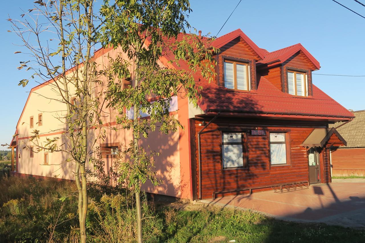Cztery Pory Roku Pensionat Białowieża Exteriör bild